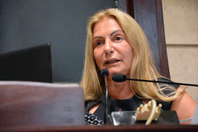 Meu desagravo e minha solidariedade à vereadora Rosa Fernandes -